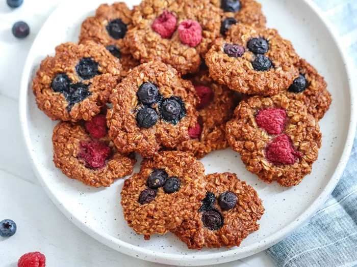 "On The Go" Oat Cookies