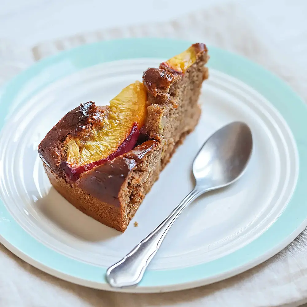 Vegan Almond Peach Cake - Adventist diet